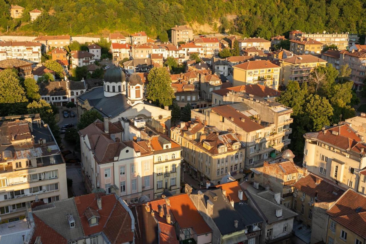 Adriano'S Studio Gabrovo Exteriör bild