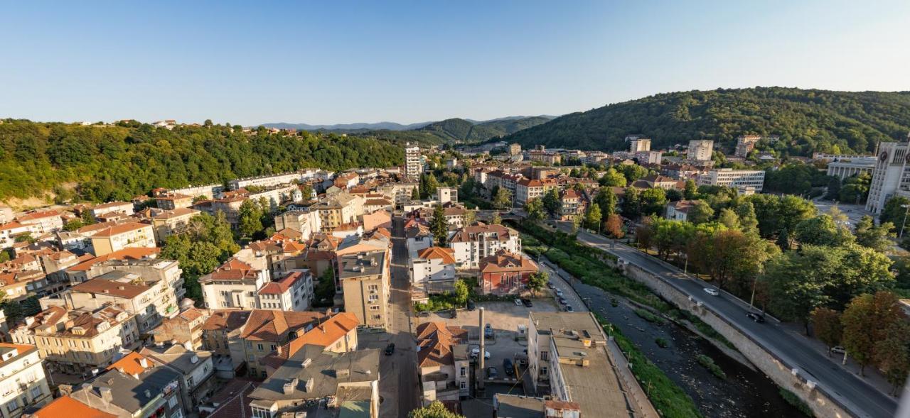 Adriano'S Studio Gabrovo Exteriör bild
